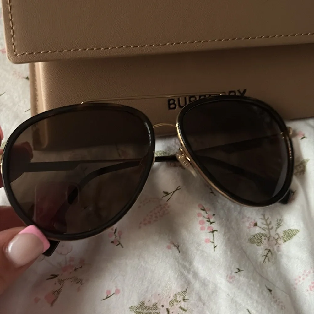 Burberry Brown Aviator Sunglasses - Picture 10 of 12